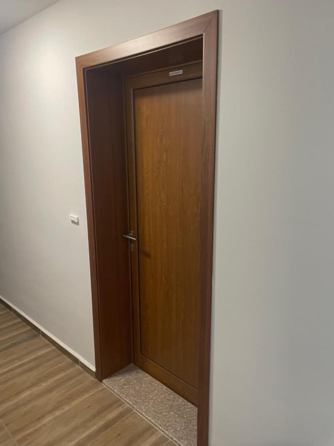 Teddy Apartment Veliko Tŭrnovo Exterior photo